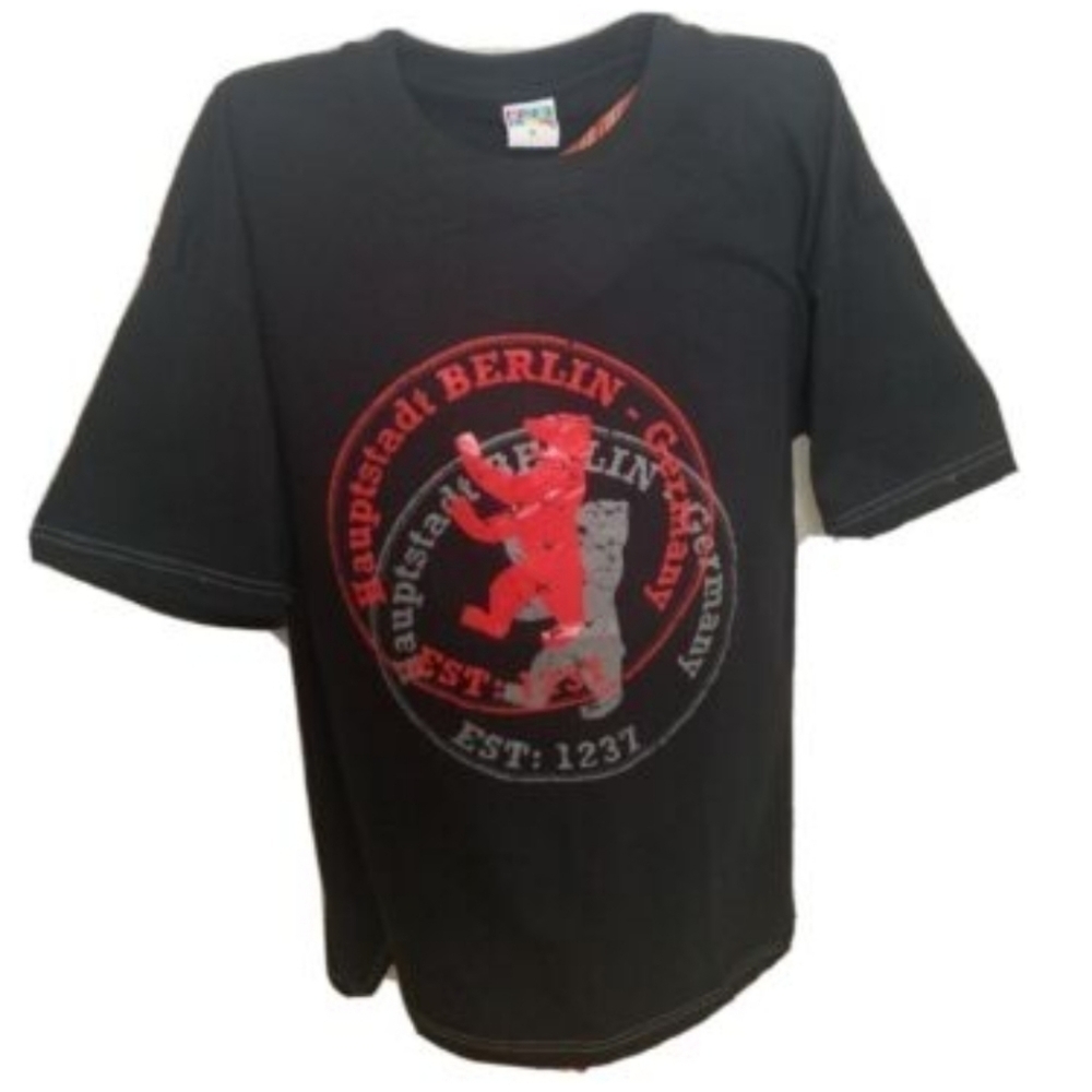 Berlin Hauptstadt Germany XL Men's Black Red Gray  Graphic T-shirt Short Sleeve